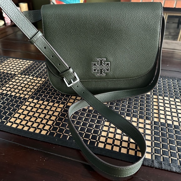 Tory Burch “Saddle Bag” Purse - Picture 7 of 16